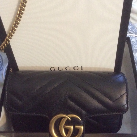 Gucci mini Mormont Matelasse leather camera bag